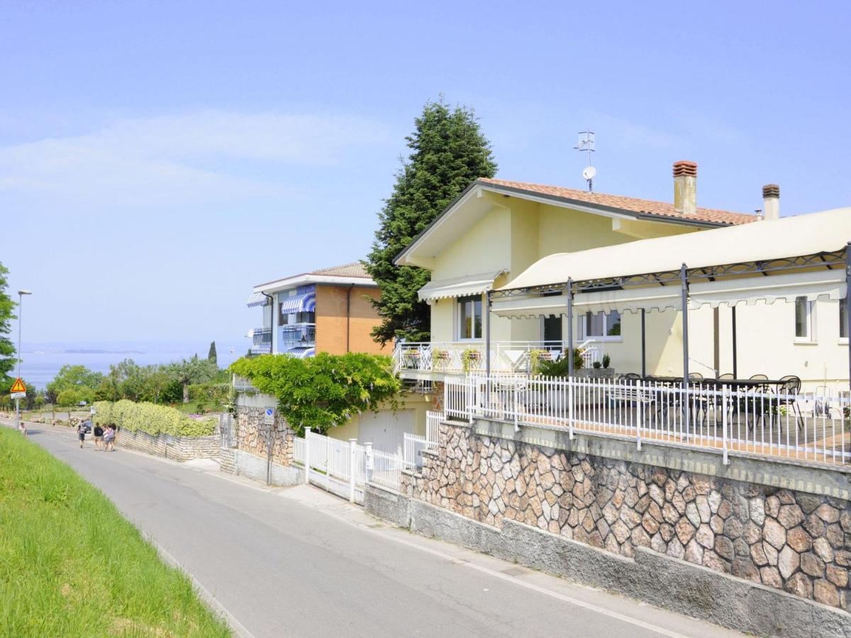 Belvilla By Oyo Porto Quarantaquattro Lazise Exterior photo